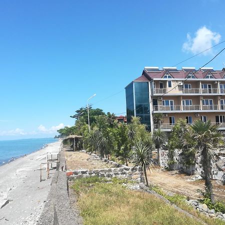 Sunny Land Hotel 查克维 外观 照片