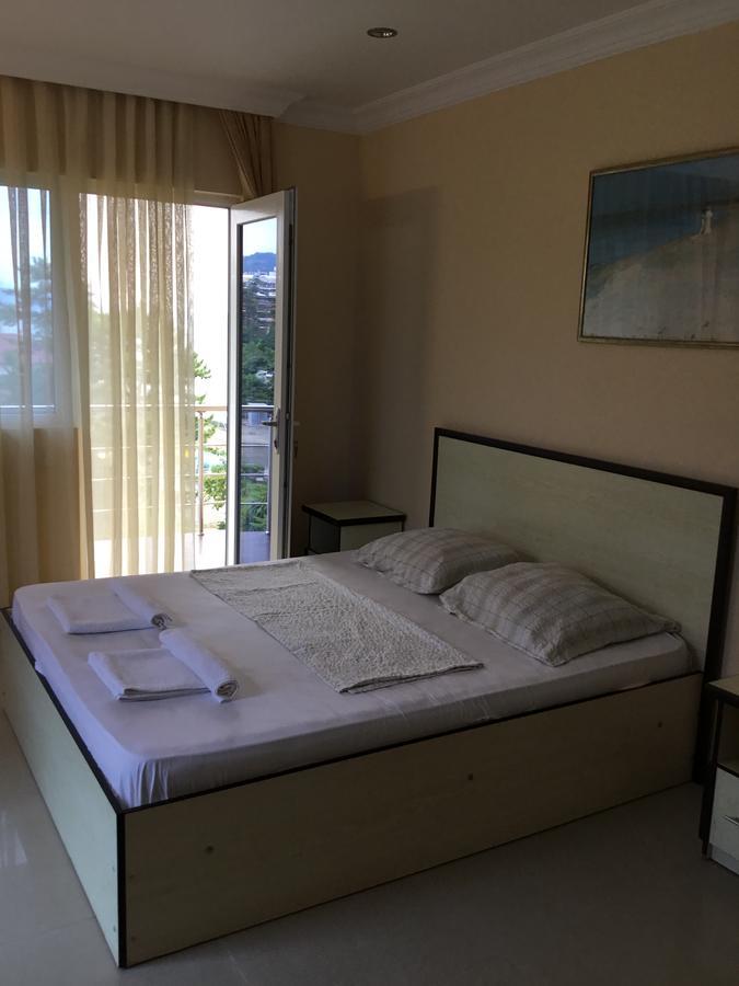 Sunny Land Hotel 查克维 外观 照片
